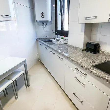 Gorgeous In With Kitchen Apartment Estepona